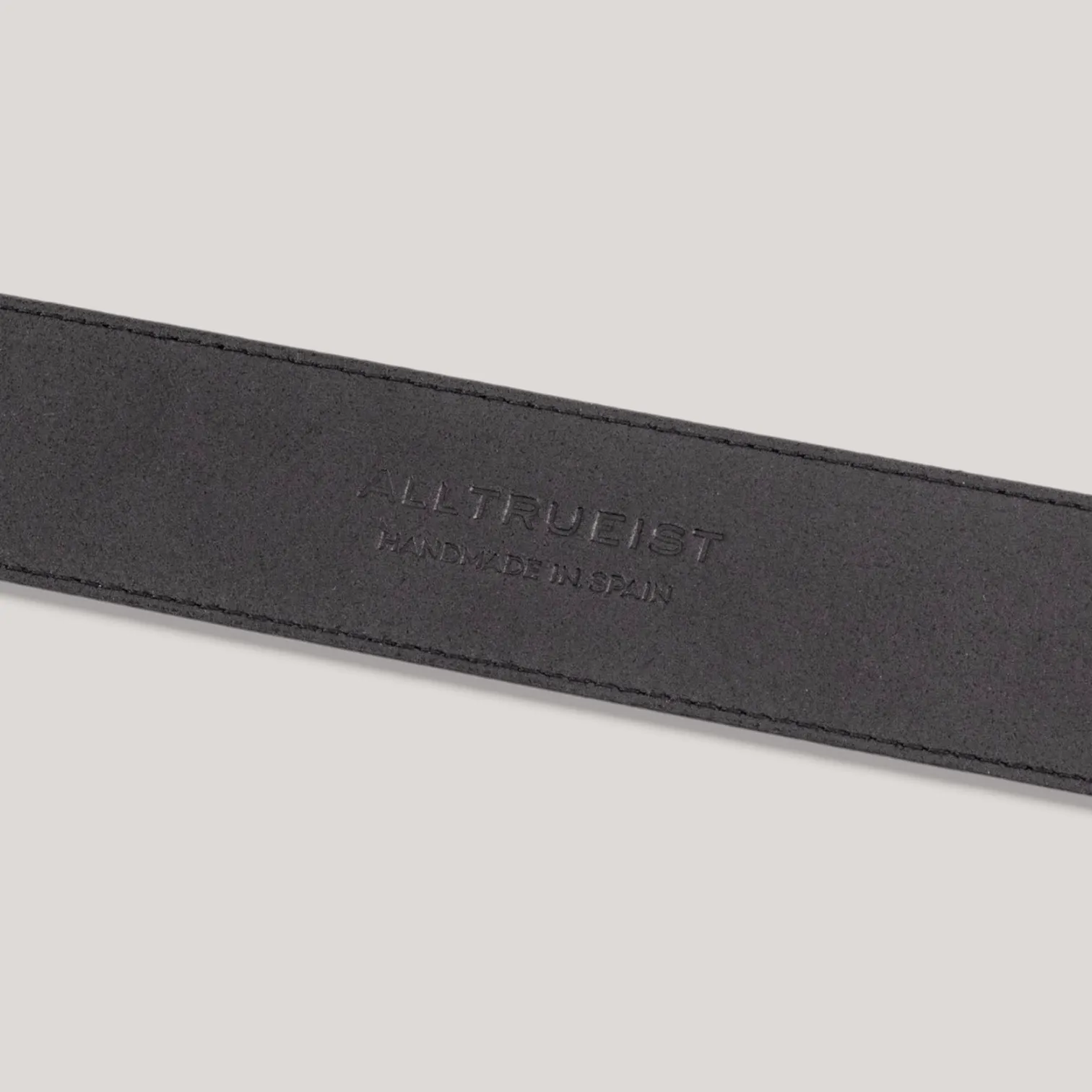LUMEN - Black Vegan Belt - Graphite
