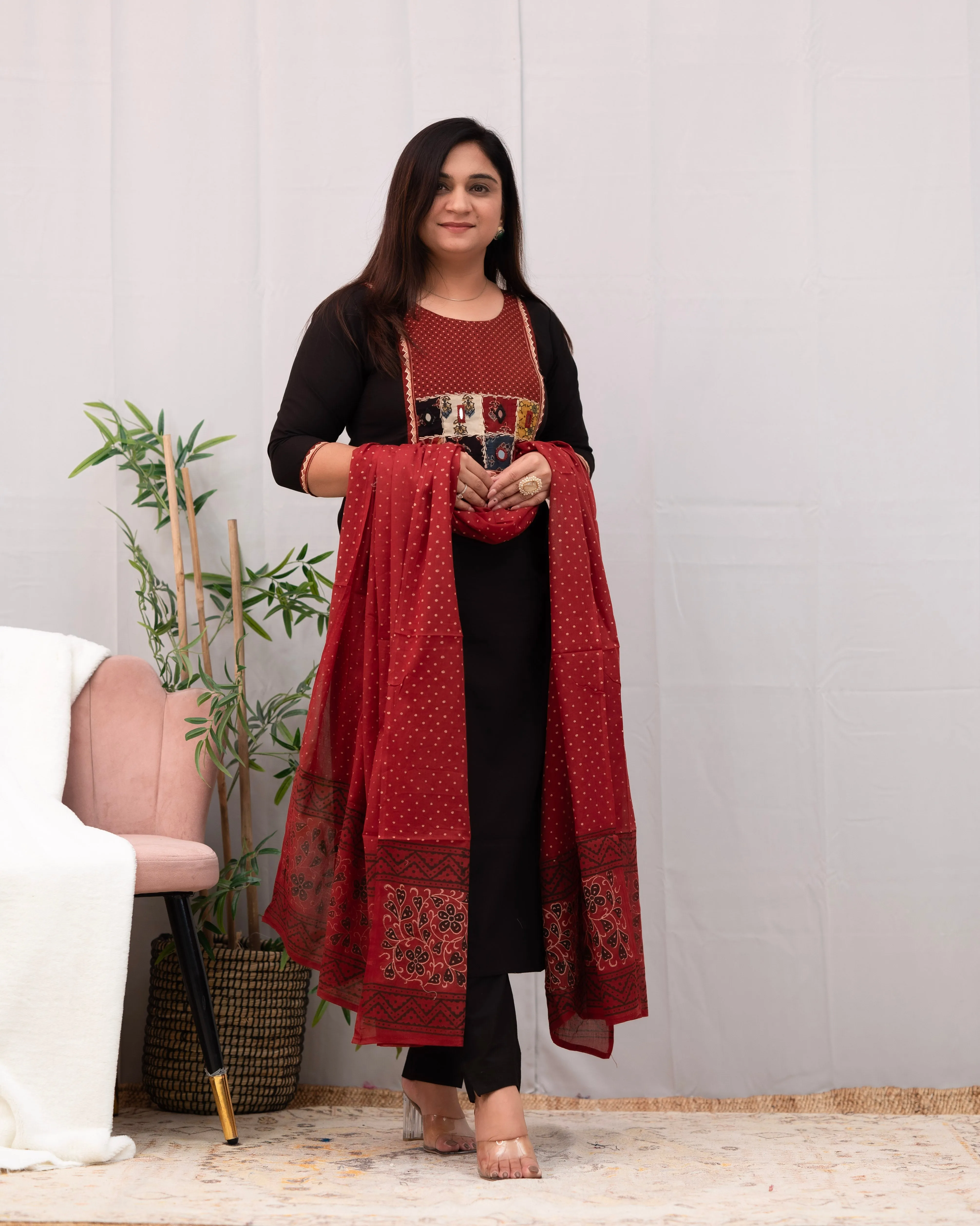 Niharika Hand Embroidered casual pant set