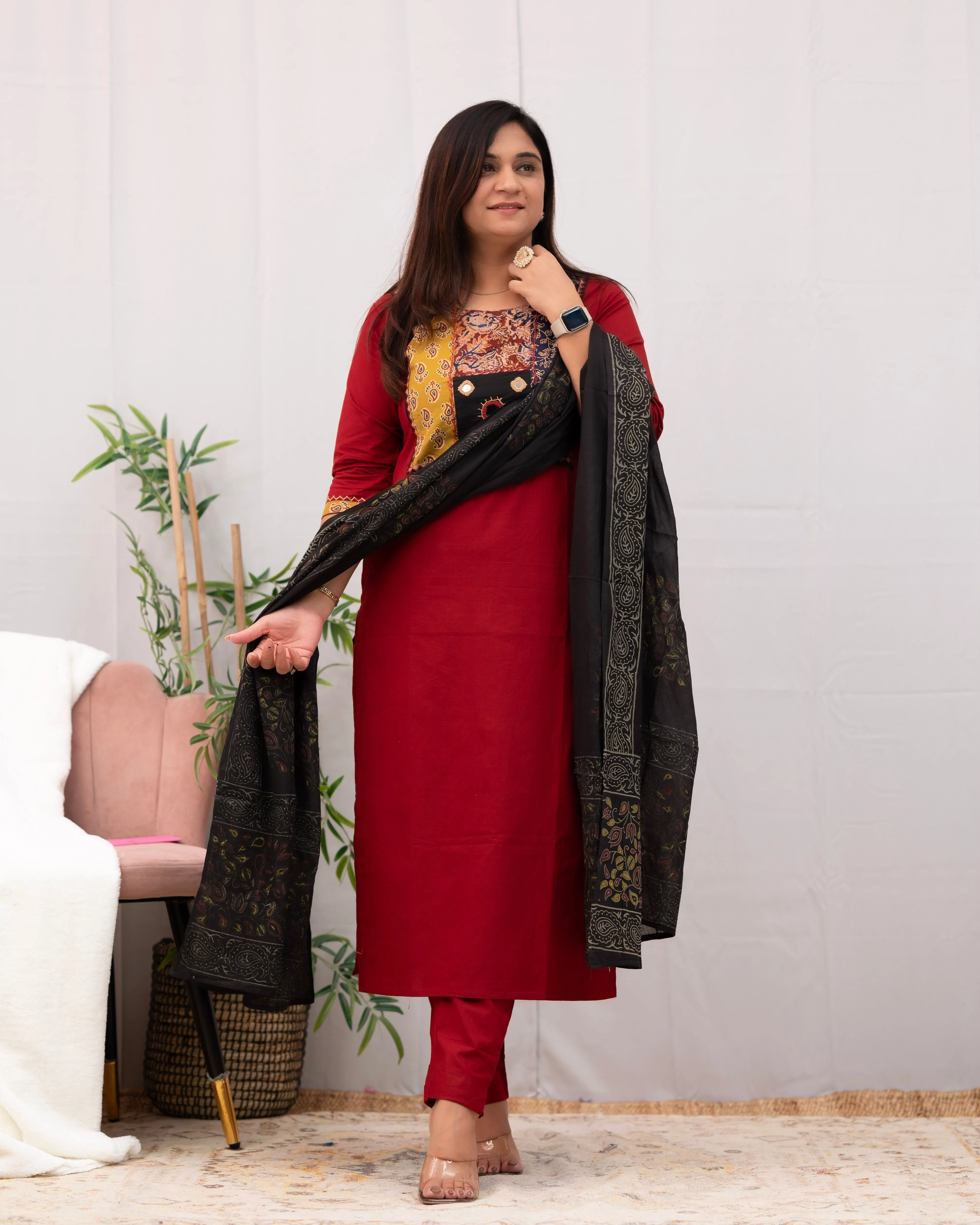 Niharika Hand Embroidered casual pant set