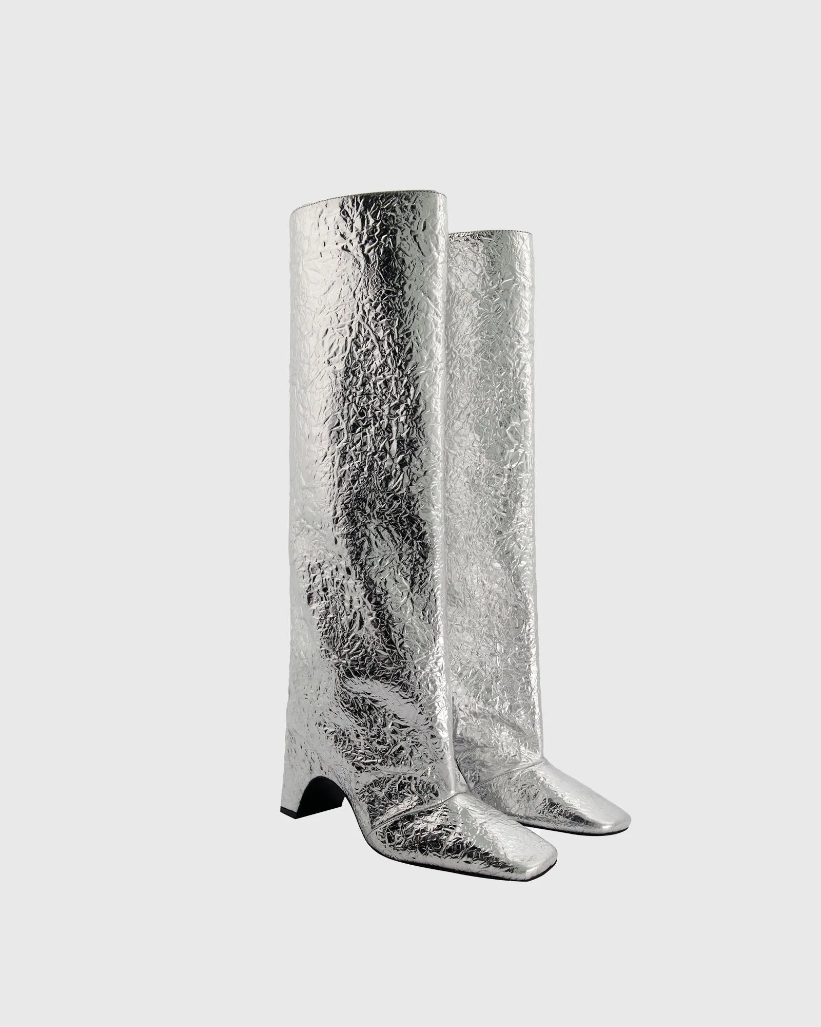 Yamin Ruched Metallic Knee High Boots In Silver